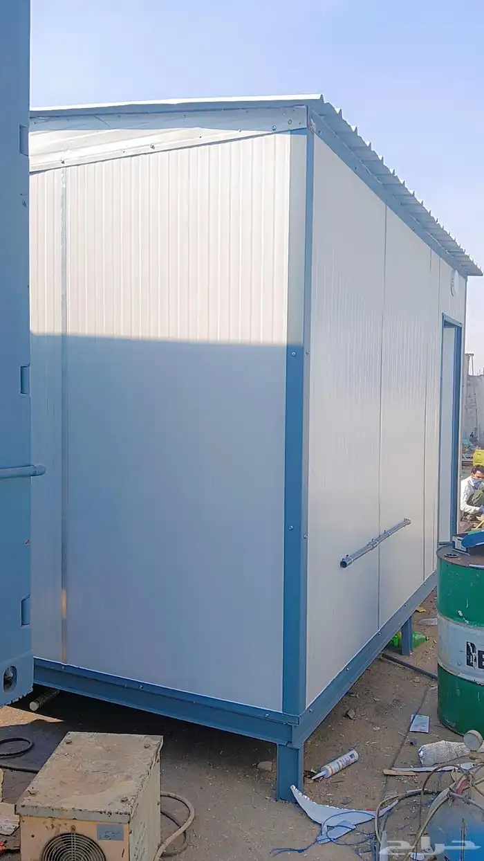 Brand New Toilet Portacabin with 3 Toilets and 3 Washbasins 0