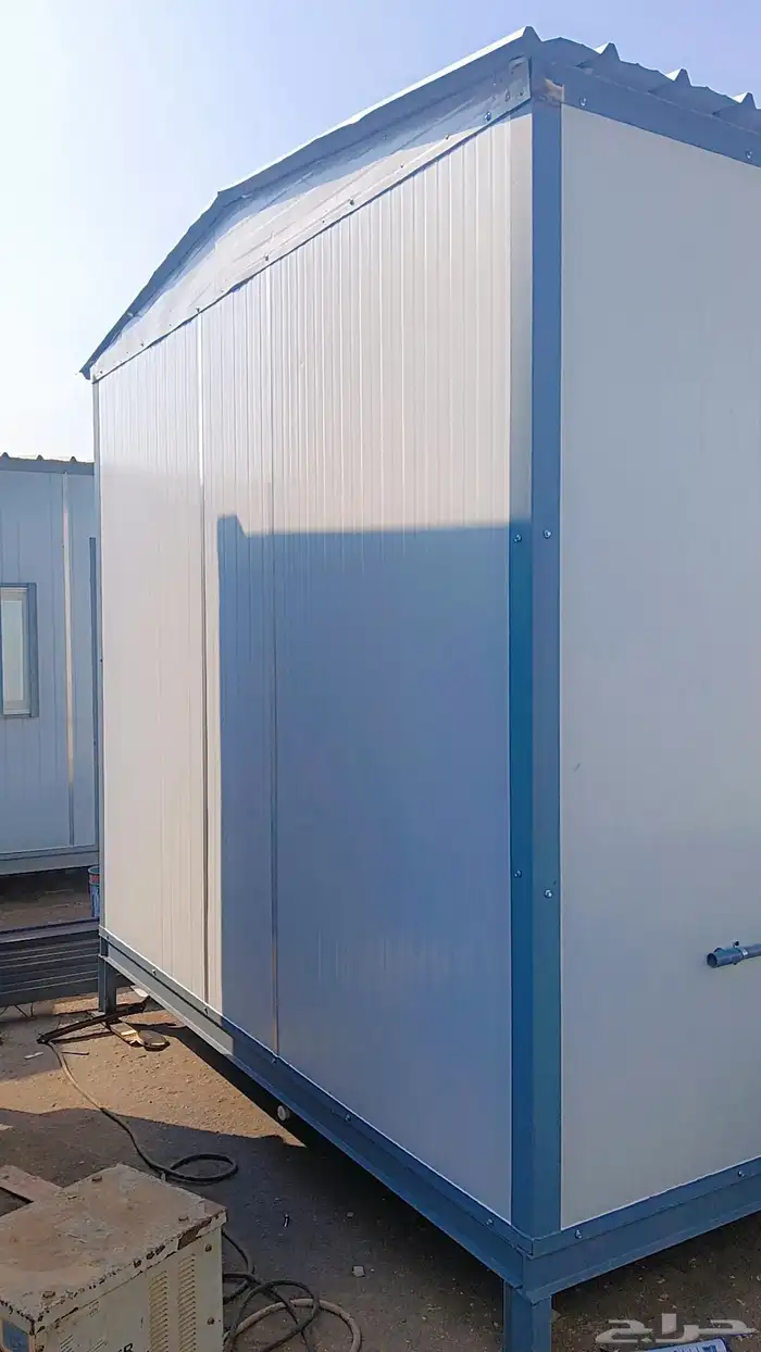Brand New Toilet Portacabin with 3 Toilets and 3 Washbasins 1