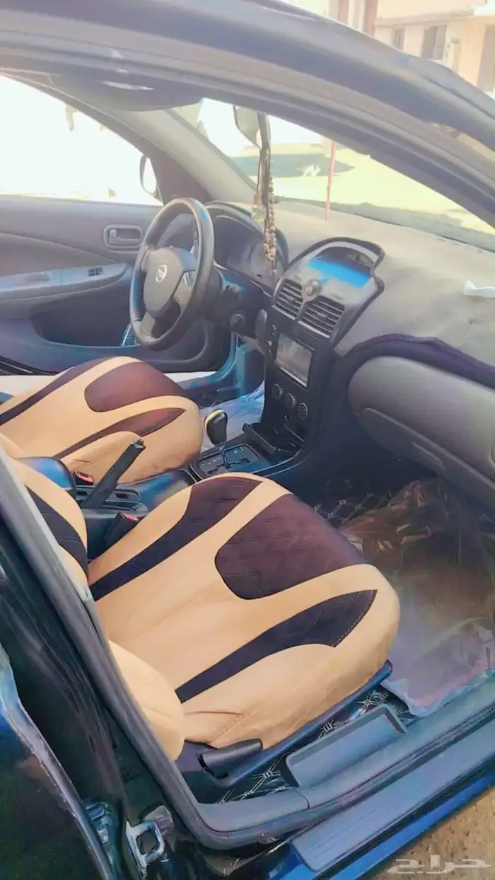 سياره للبيع نيسان صني 2011 تماتيك 4