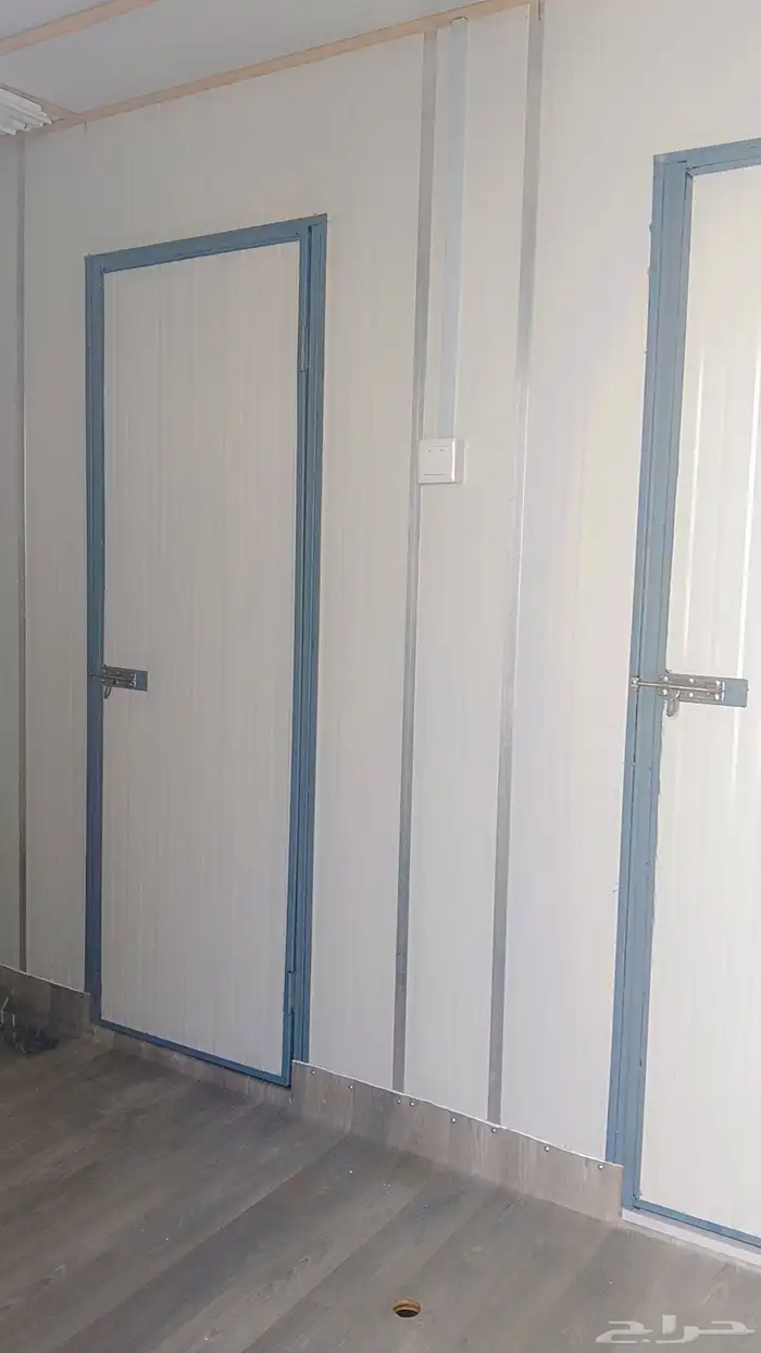 Brand New Toilet Portacabin with 3 Toilets and 3 Washbasins 4