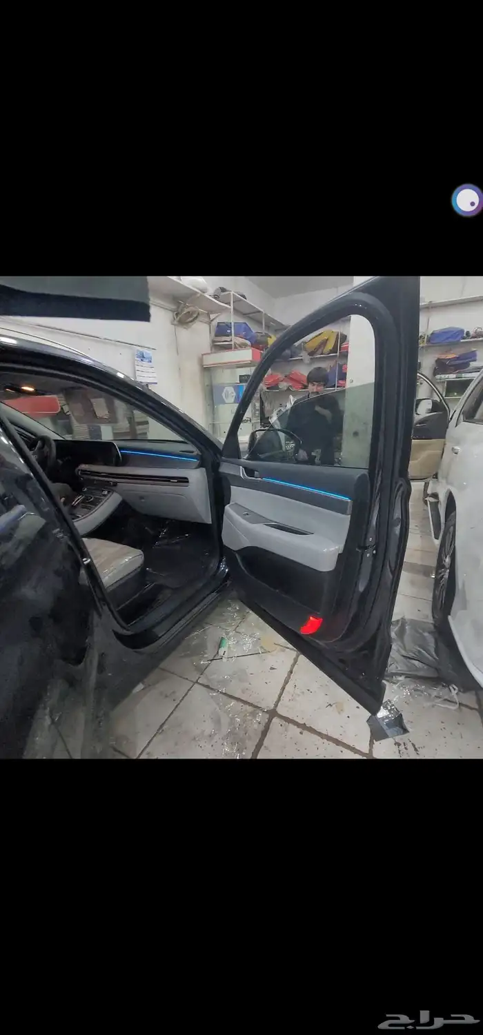 تركيب لد داخلي على باليسيد 4