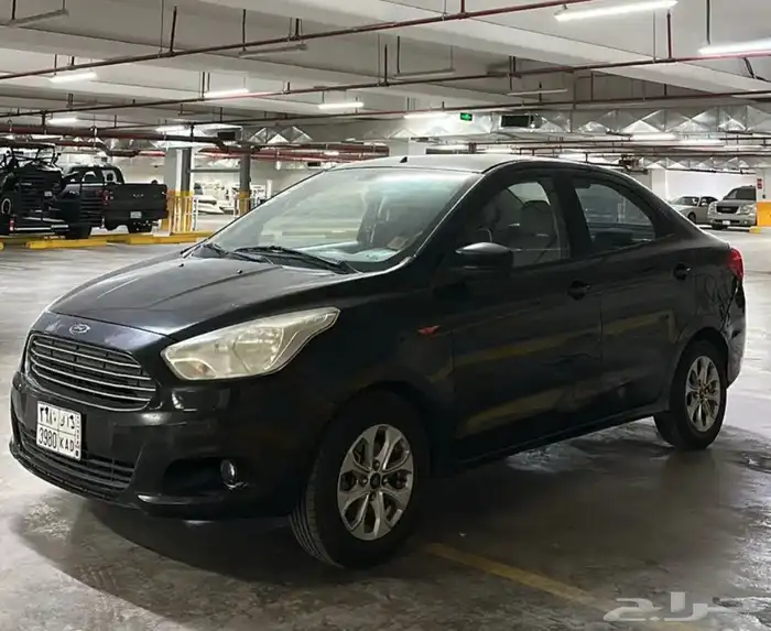 فورد فيجو 2016 فل كامل قير مكينه ممتاز مكيف بارد مجدد مفحوص 1