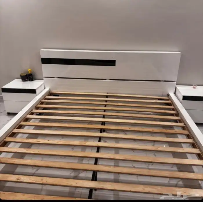 غرفة نوم فاخرة 6 قطع 1