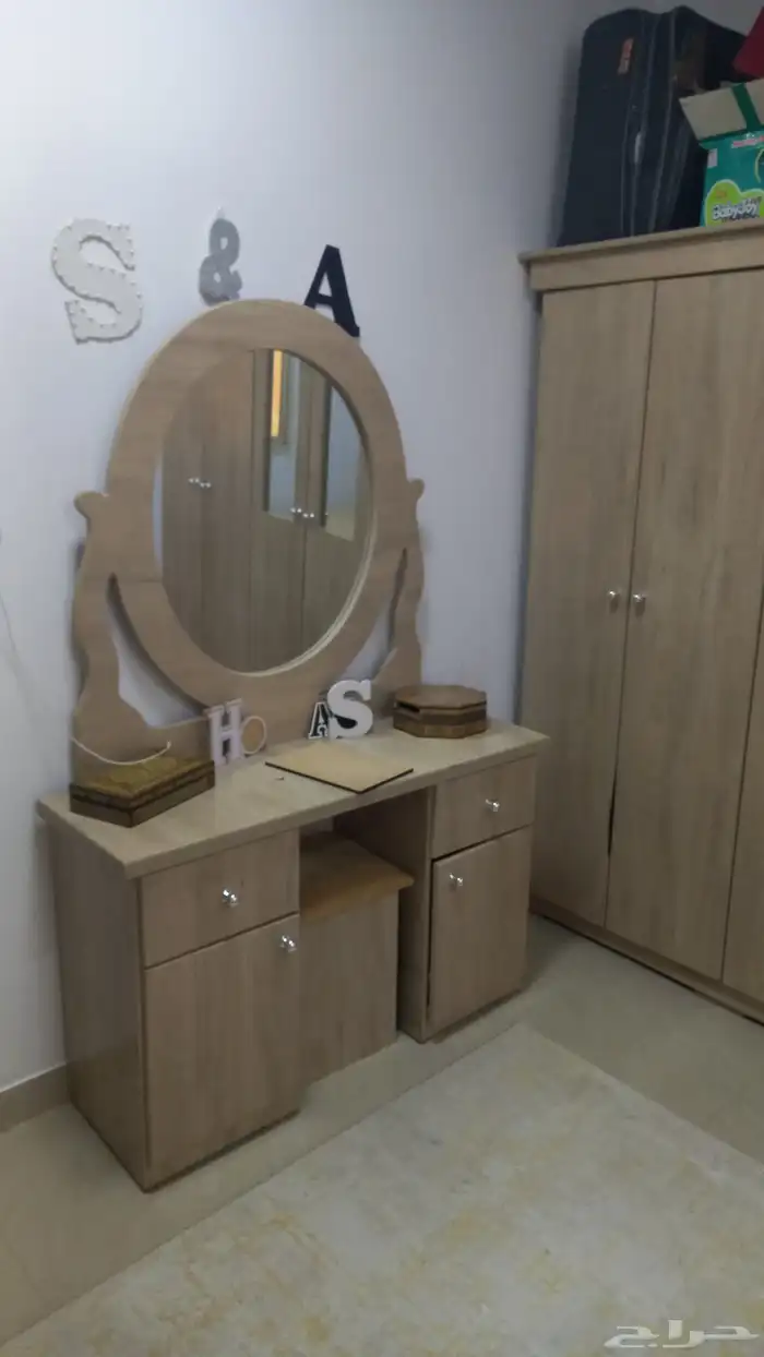 غرفة نوم مستخدمة للبيع 2