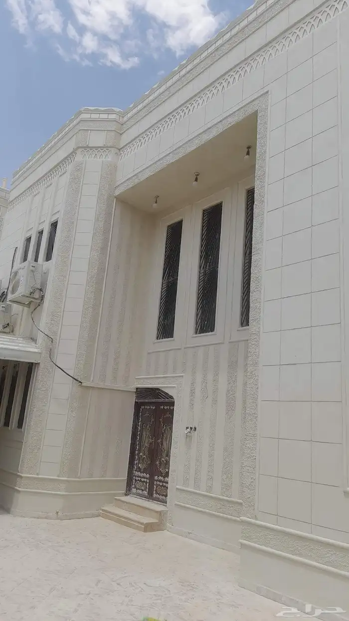 الياسه الملونة والديكور الخارجية 1