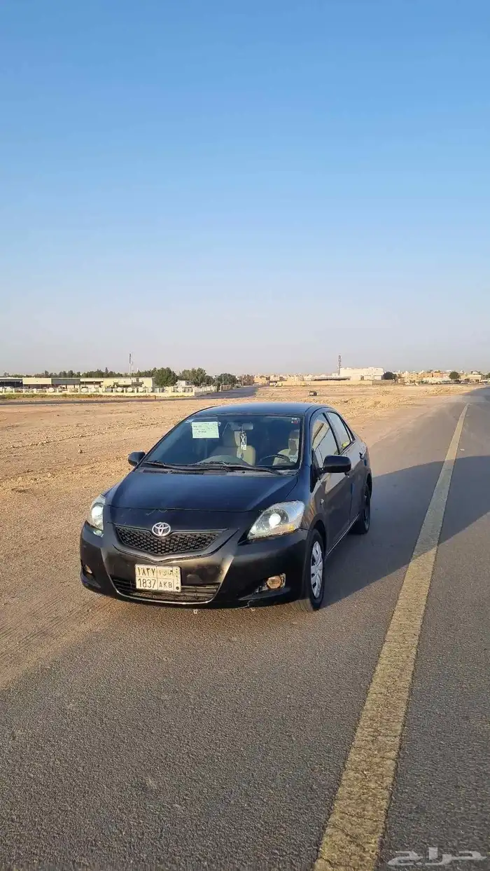 تويوتا يارس TOYOTA yaris 2011 6