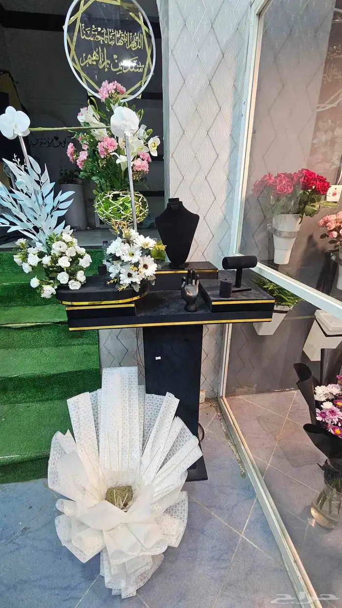 محل ورد للبيع تبوك 5