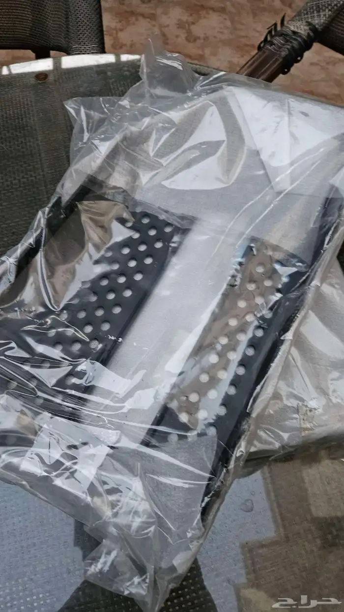 غطاء شبك اسود ديكور الكشافات للدفندر 3