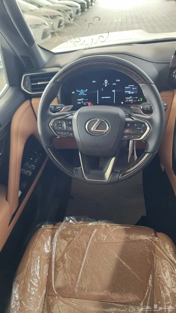 لكزس LX600 BB سعودي ابيض دخليه اسود داخليه جملي ( 2025 ) 17