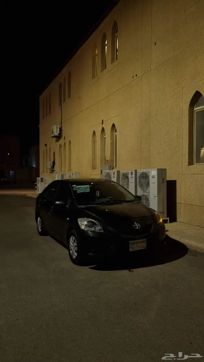 تويوتا يارس TOYOTA yaris 2011 0