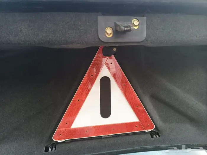 مرسيدس مخزن فرخ الشبح جفالي شد بلد 92000 كيلو منوة المستخدم 18