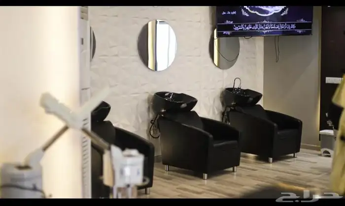 مركز عنايه ب الرجل في ينبع . رخصة ساريه وجديده لمدة سنة.اجار 1