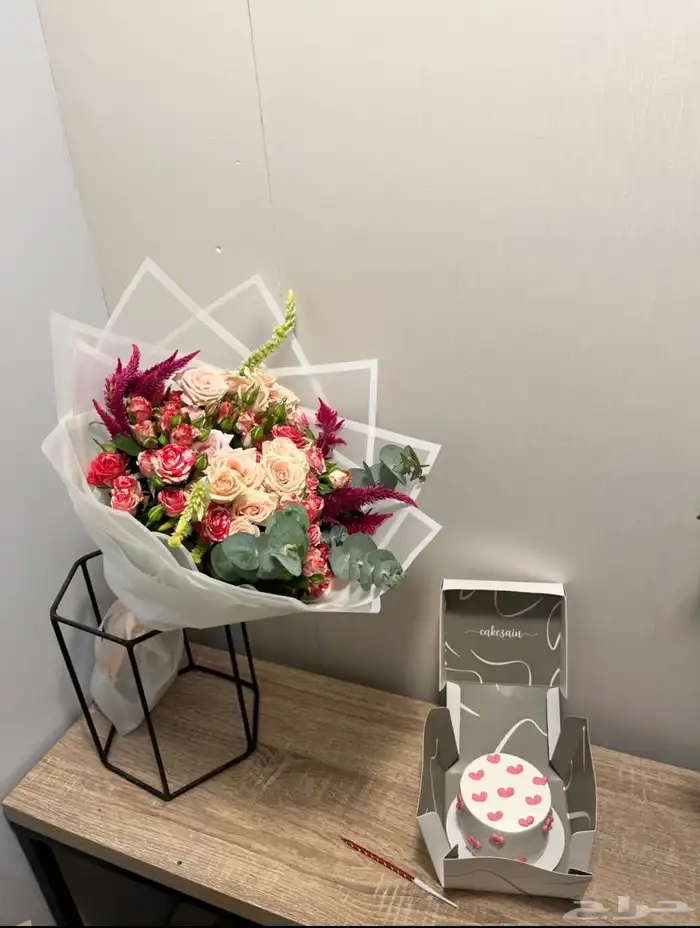 سلاسل خواتم نظارات هدايا نسائية ورجاليه محل هدايا خميس مشيط 4