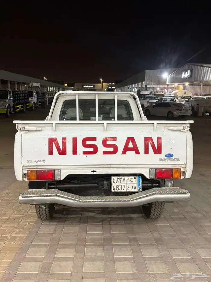 نيسان شاص 2003 5