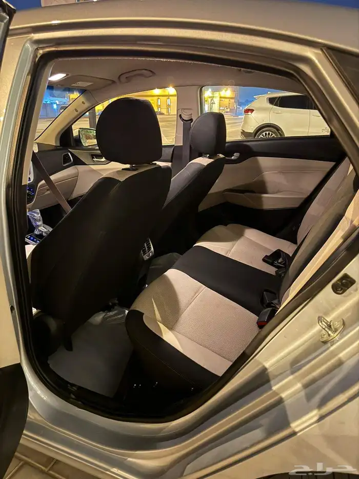 للبيع اكسنت 2023 بدي وكالة السعر 45 6