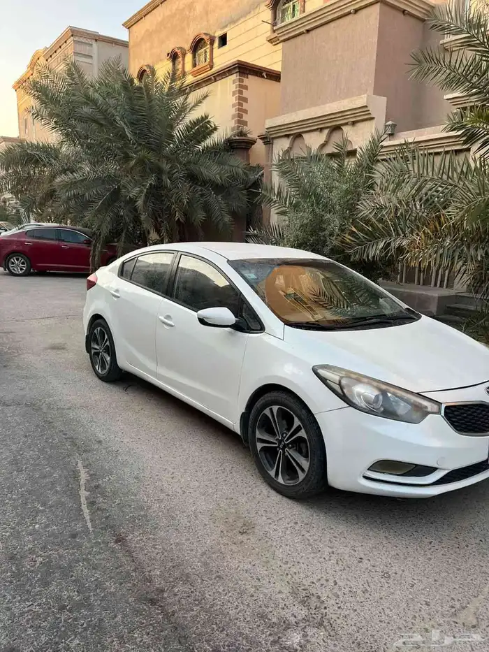 كيا سيراتو 2013 4