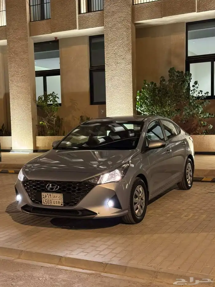 للبيع اكسنت 2023 بدي وكالة السعر 45 0