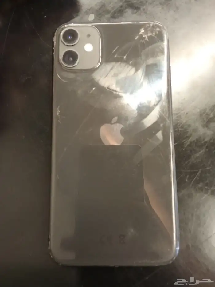 ايفون 11 عادي للبيع ذاكره 128 0