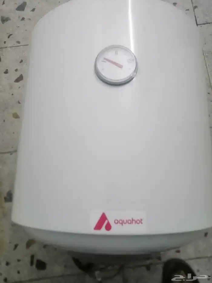 سخان الماء شبه جديد استخدام بسيط جدا جدا 0