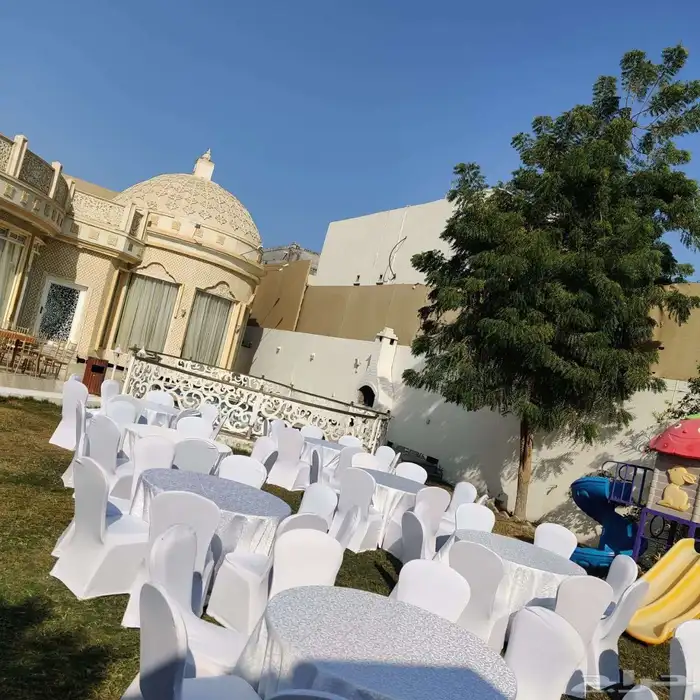 تأجير طاولات وكراسي 2