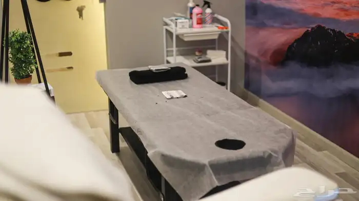 مركز عنايه ب الرجل في ينبع . رخصة ساريه وجديده لمدة سنة.اجار 3
