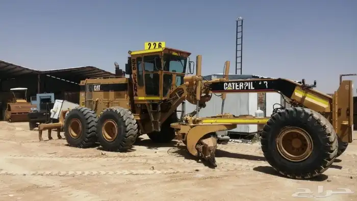 يوجد بلدوزر قريدر للايجار الرياض 0