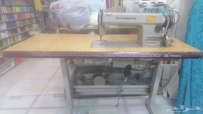 للبيع مكاين خياطه 12