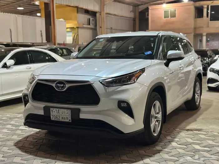 تويوتا هايلاندر 2022 LE ( عبداللطيف جميل ) 0