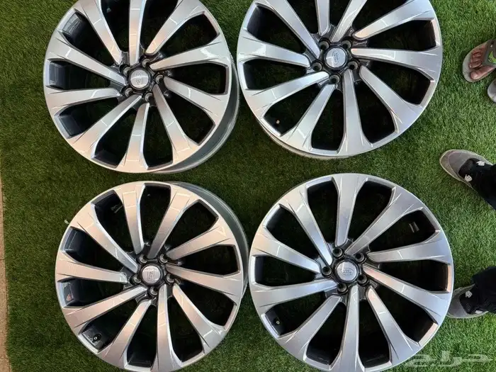 جنوط رنج روفر SV مقاس 23اصلي وكاله موديل 2025 1