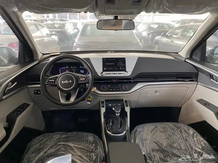 كيا كارينز GL مطور موديل 2025 عروض نهايه العام 11