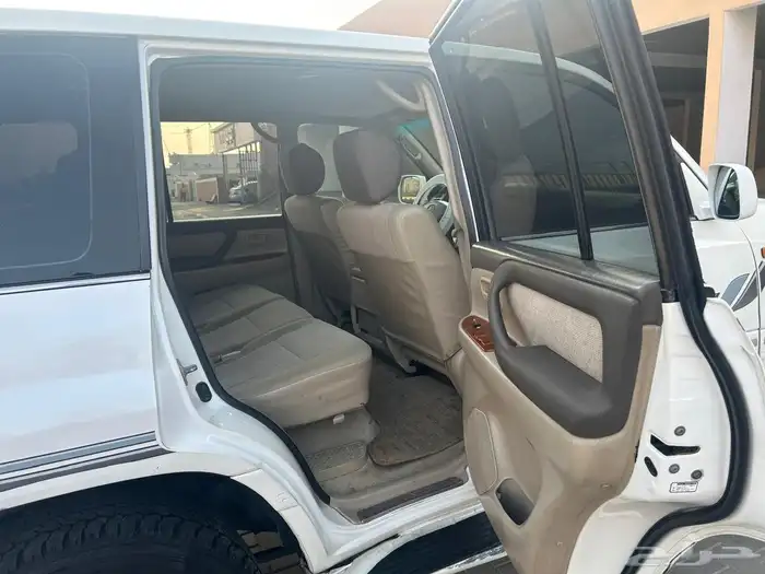 لاندكروزر 2006 6