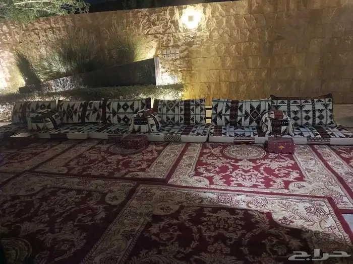 تاجير حفلات كراسي كنب طاولات خشب طاولات قزاز جلسات شعبيه ارك 9