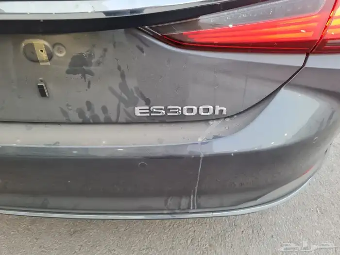 لكزس ES 300 هايبرد 2025 4