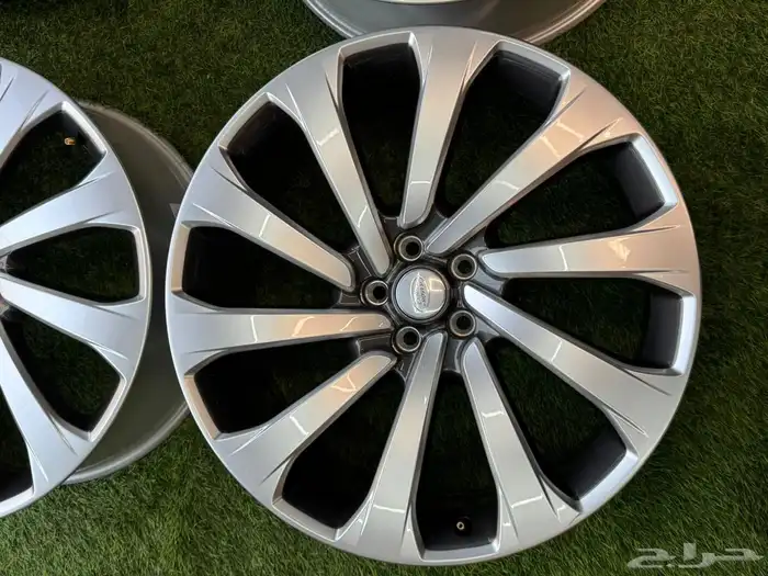 جنوط رنج روفر SV مقاس 23اصلي وكاله موديل 2025 5