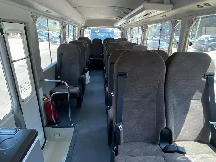 باص تويوتا كوستر ديزل 23 راكب 2025 8