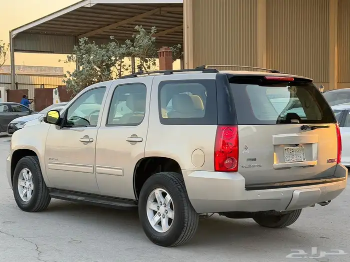 جمس يوكن 2010 دبل 8