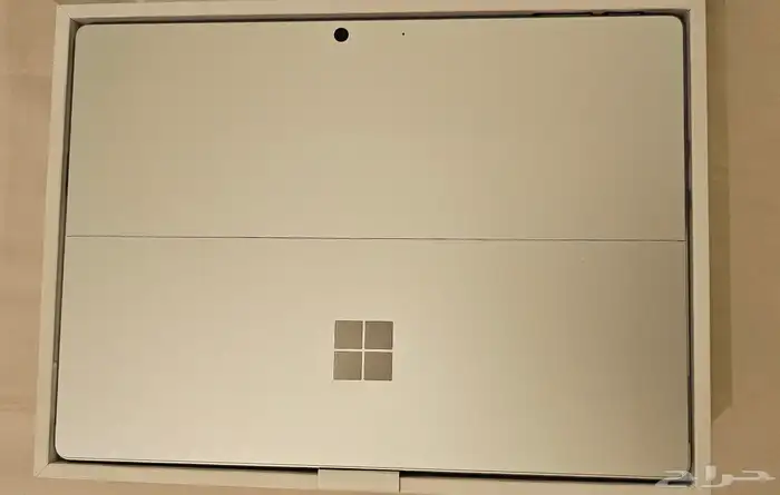 تابلت Microsoft Surface Pro 11 Plus فتح الكرتون فقط 1