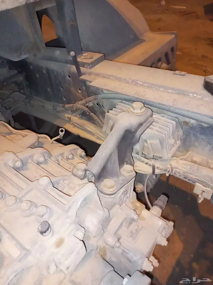 مكنيكي كهربائي شاحنات فحص وبرمجة متنقل سفري الرياض وخارج الر 3