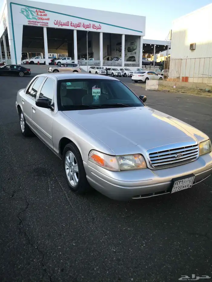 فورد فكتوريا سعودي 2011 نظيف 0