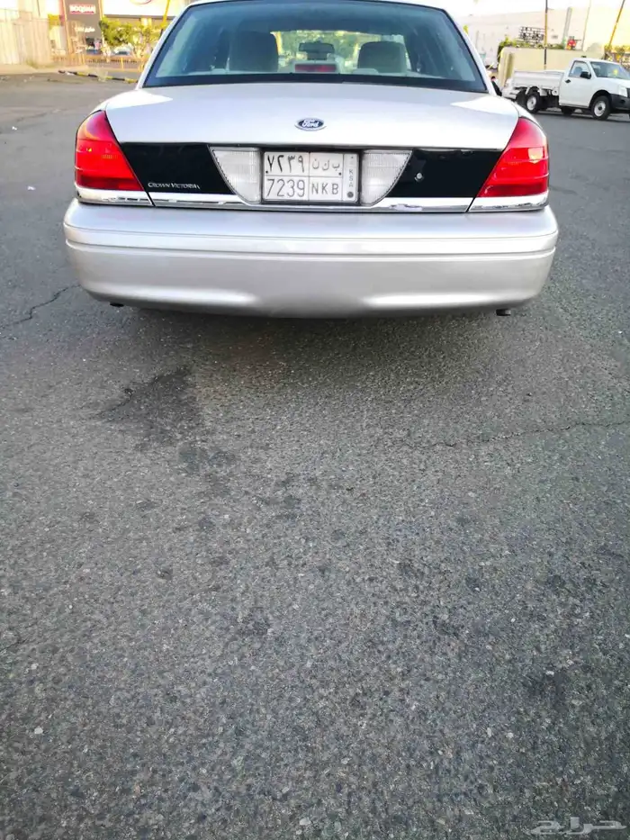 فورد فكتوريا سعودي 2011 نظيف 29