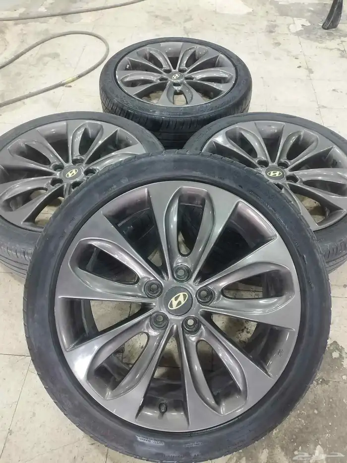 طقم جنوط سوناتا مع الكفرات 2012 1