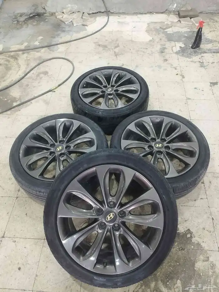 طقم جنوط سوناتا مع الكفرات 2012 0