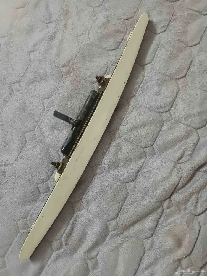 ديكور يد الباب كامري بوكس 0