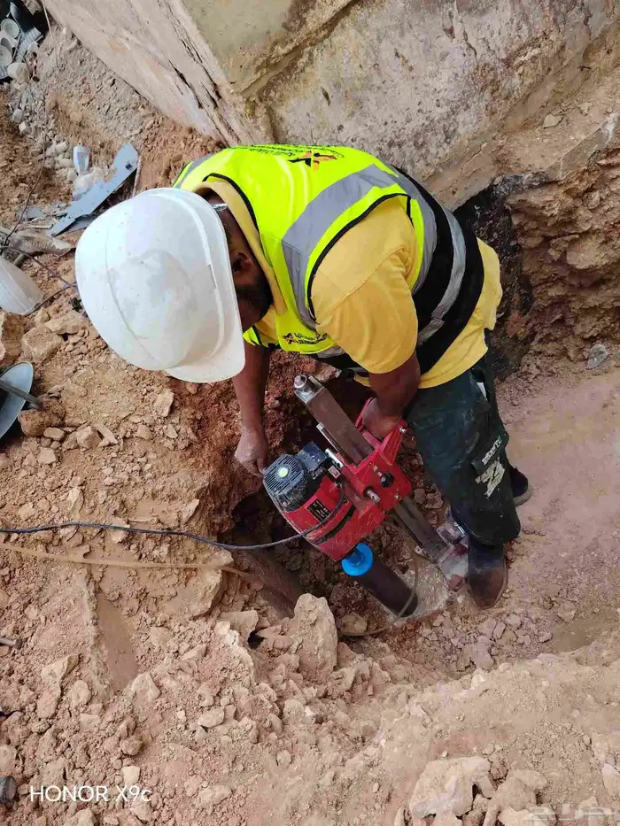 قص وتكسير وفتحات الكور وجميع أعمال الترميم 7