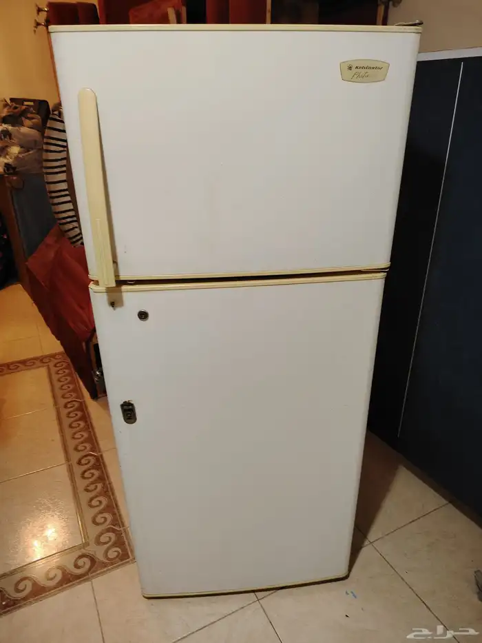 ثلاجه كلفنيتر و غساله بحاله طيبة 1