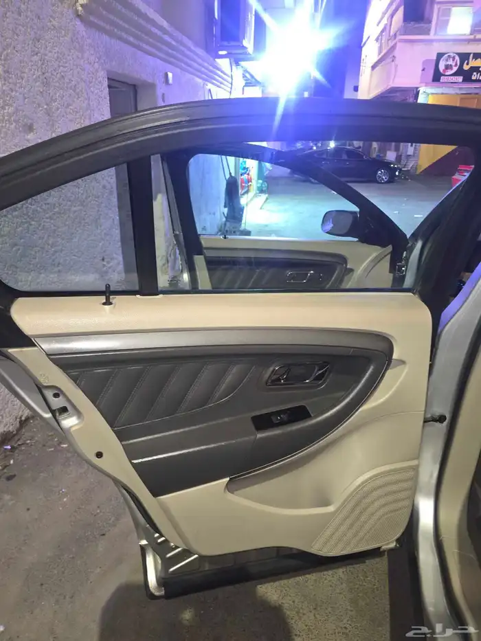 فورد تورس 2010 10