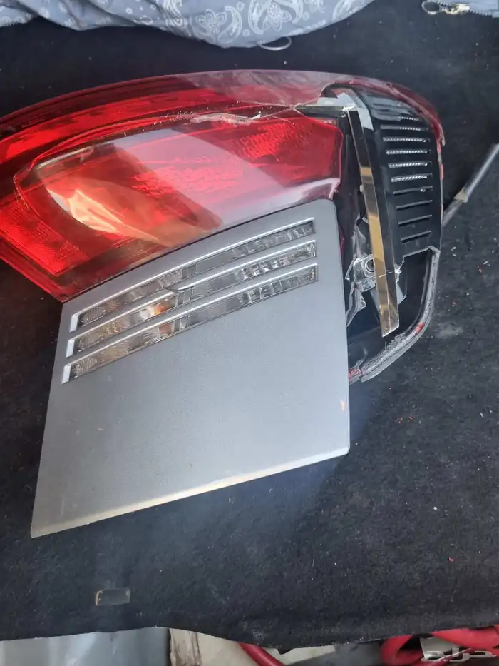 اصطب خلفي إكسنت 3