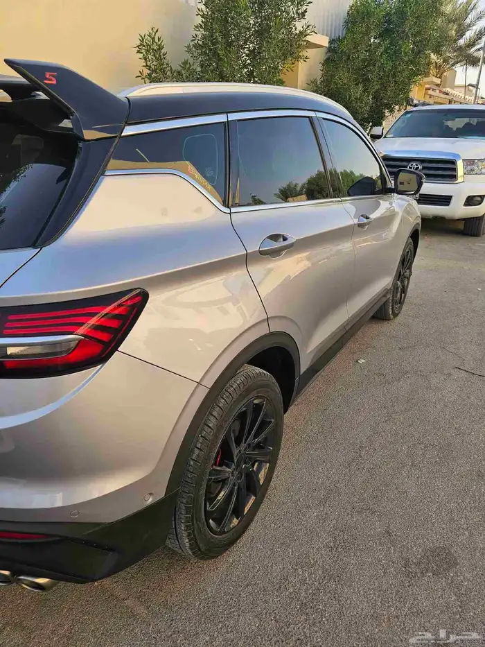 جيلي كولراي 2023 3