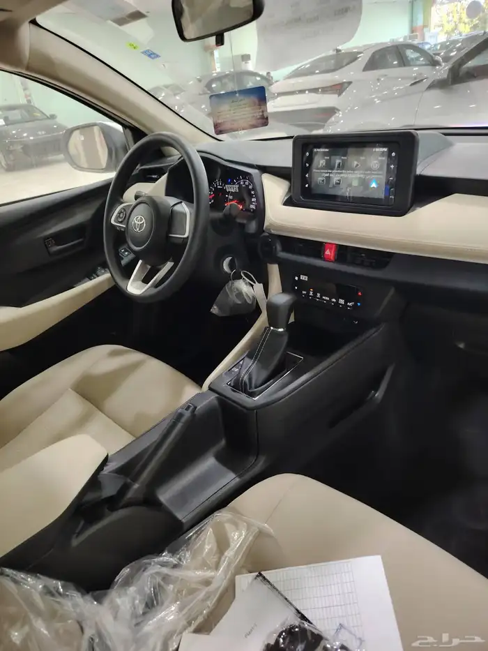 تويوتا يارس واي Y استاندر 2026 3