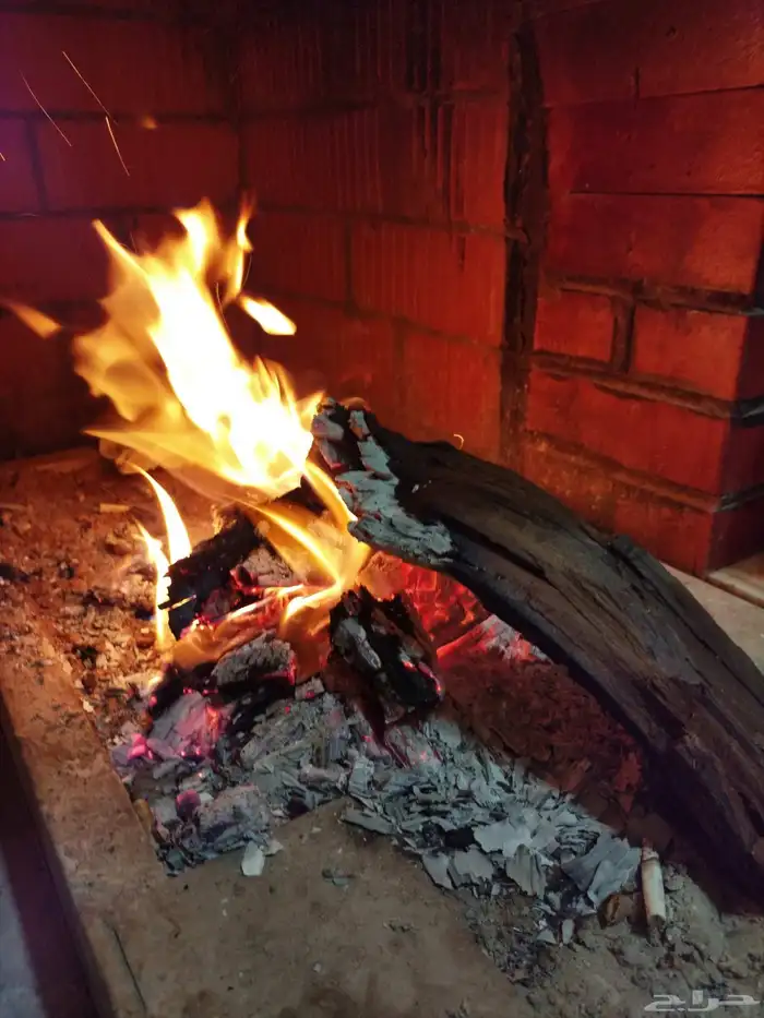 حطب مستورد قرض 4 كيلو 20 ريال مع التوصيل فحم 4 كيلو20ريال 4